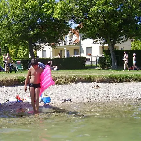 Gabriella - Vizparti Balatonboglár